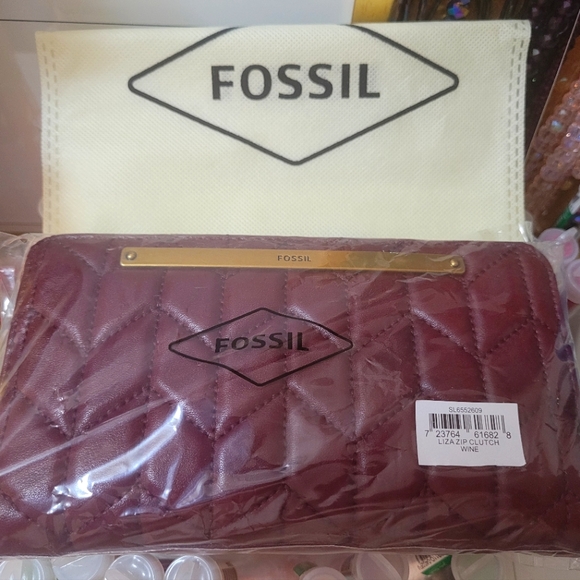 Fossil clutch - Picture 1 of 5